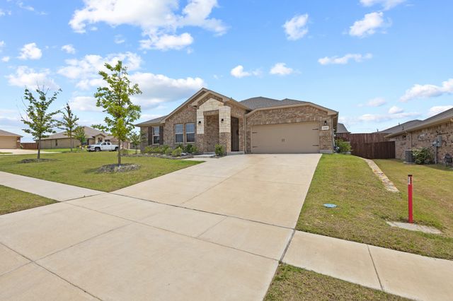 1202 Cyprus Lane, Cedar Hill, TX 75104