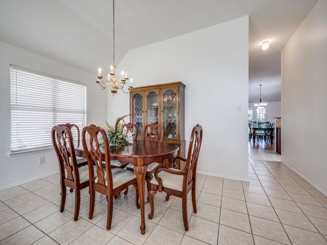 1707 Nightingale Lane, Corinth, TX 76210