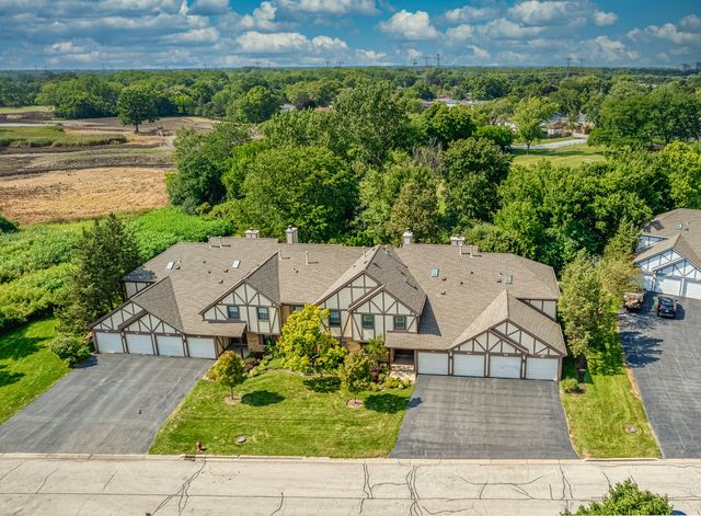 713 Elizabeth Drive 24-D, Wood Dale, IL 60191