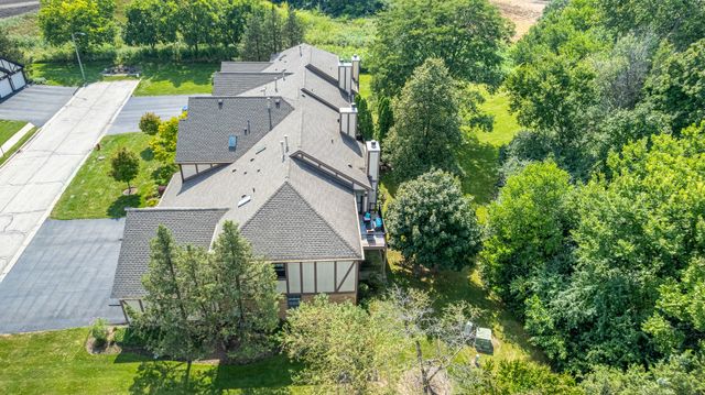 713 Elizabeth Drive 24-D, Wood Dale, IL 60191