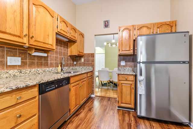 713 Elizabeth Drive 24-D, Wood Dale, IL 60191