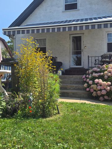 80 Dobson Avenue, Merrick, NY 11566