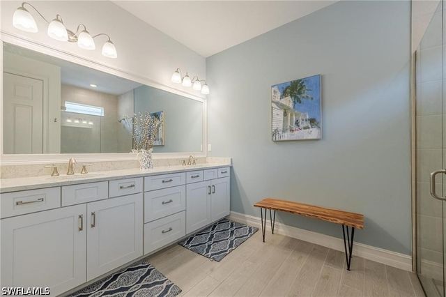 299 Tamarindo LN, Naples, FL 34114