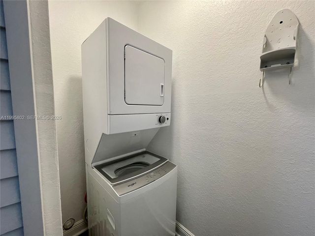 1531 NW 55th Ter 1533, Miami, FL 33142