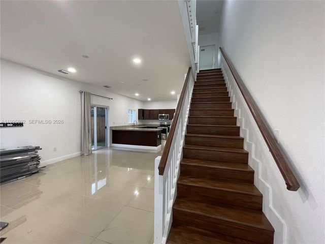 1531 NW 55th Ter 1533, Miami, FL 33142