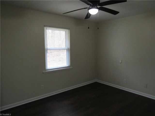 3105 Apollo Drive, Winston-salem, NC 27101