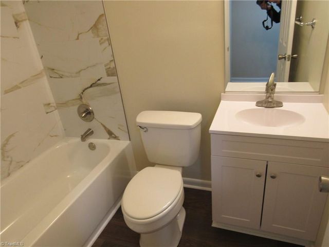 3105 Apollo Drive, Winston-salem, NC 27101