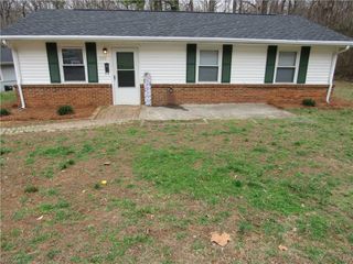 3105 Apollo Drive, Winston-salem, NC 27101