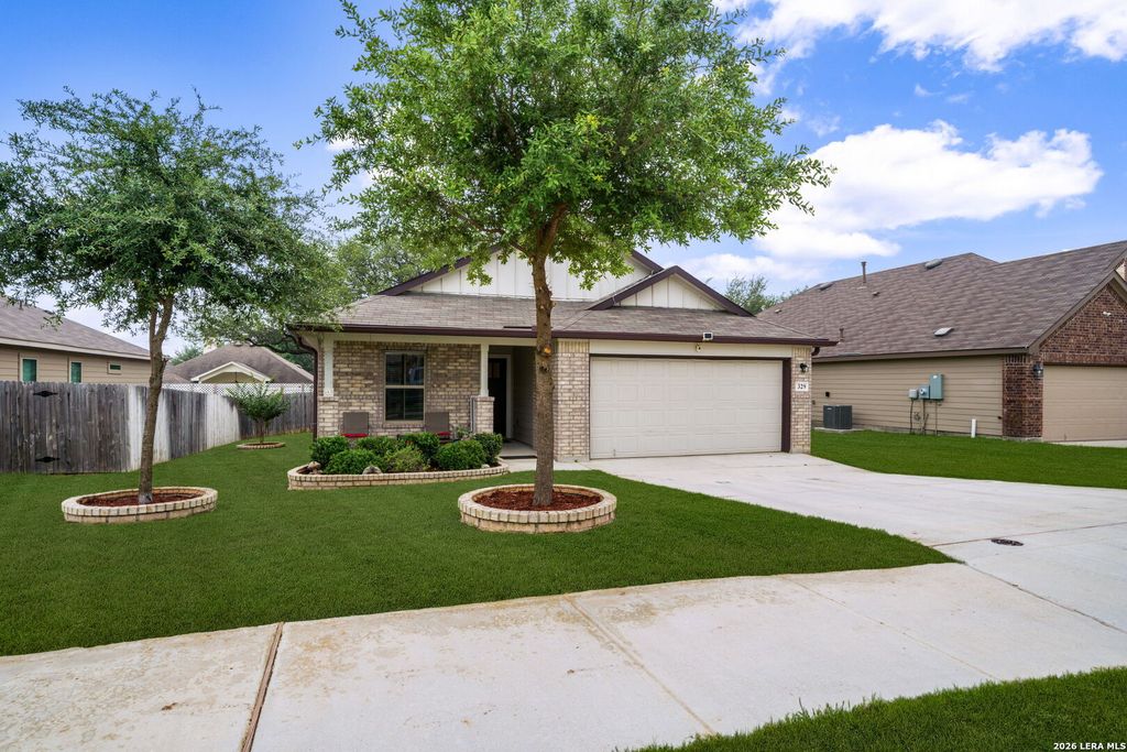 329 HINSDALE RUN, Cibolo, TX 78108