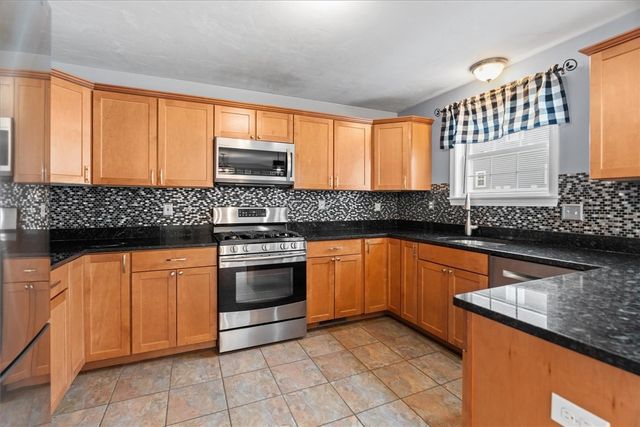 515 Pleasant Street, Pawtucket, RI 02860