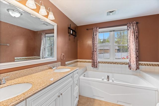 515 Pleasant Street, Pawtucket, RI 02860