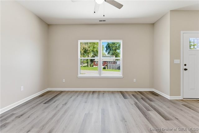 127 Level Street, Charlestown, IN 47111