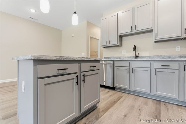 127 Level Street, Charlestown, IN 47111