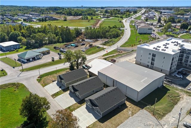 127 Level Street, Charlestown, IN 47111