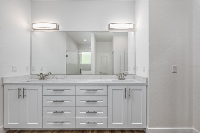 210 PARADISE DRIVE, Deland, FL 32720