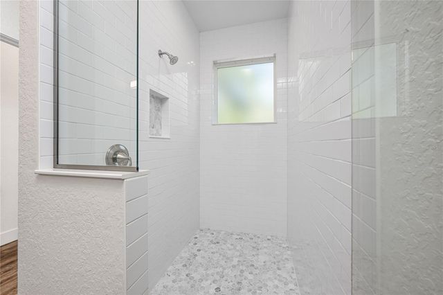 210 PARADISE DRIVE, Deland, FL 32720