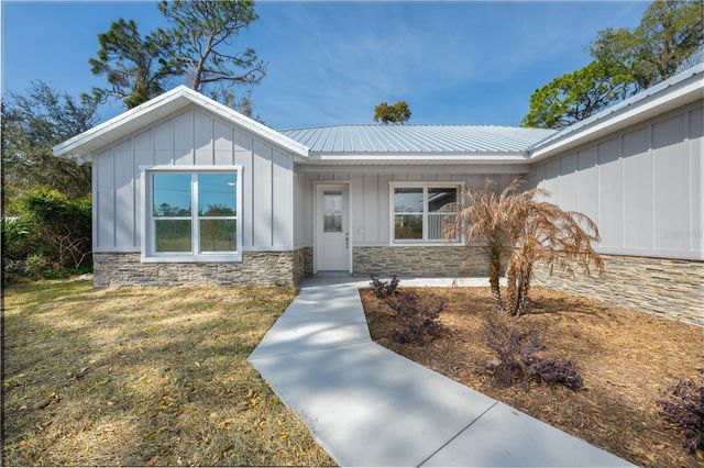 210 PARADISE DRIVE, Deland, FL 32720