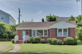 6 Linda CIR, Hampton, VA 23666