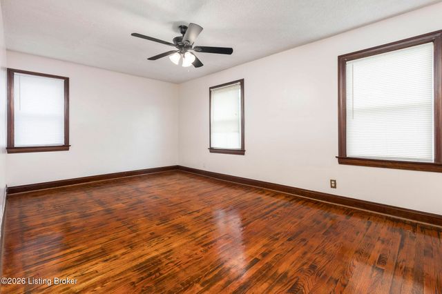 3238 Taylor Blvd, Louisville, KY 40215