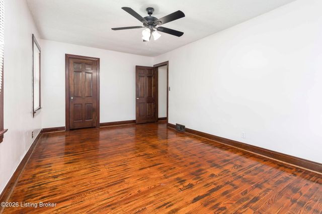 3238 Taylor Blvd, Louisville, KY 40215