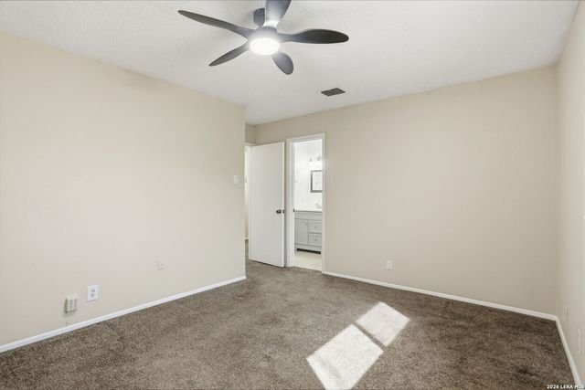 9774 Hidden Swan, San Antonio, TX 78250