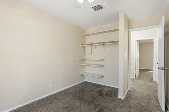 9774 Hidden Swan, San Antonio, TX 78250