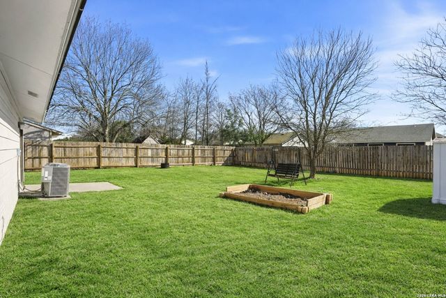 9774 Hidden Swan, San Antonio, TX 78250