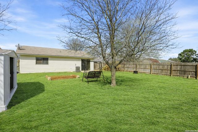 9774 Hidden Swan, San Antonio, TX 78250