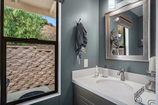 2103 Margarita Glen, Fallbrook, CA 92028