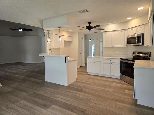 719 BALMORAL COURT, Inverness, FL 34453