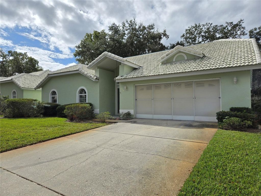Image 1 of property listing at 719 BALMORAL COURT, Inverness, FL 34453
