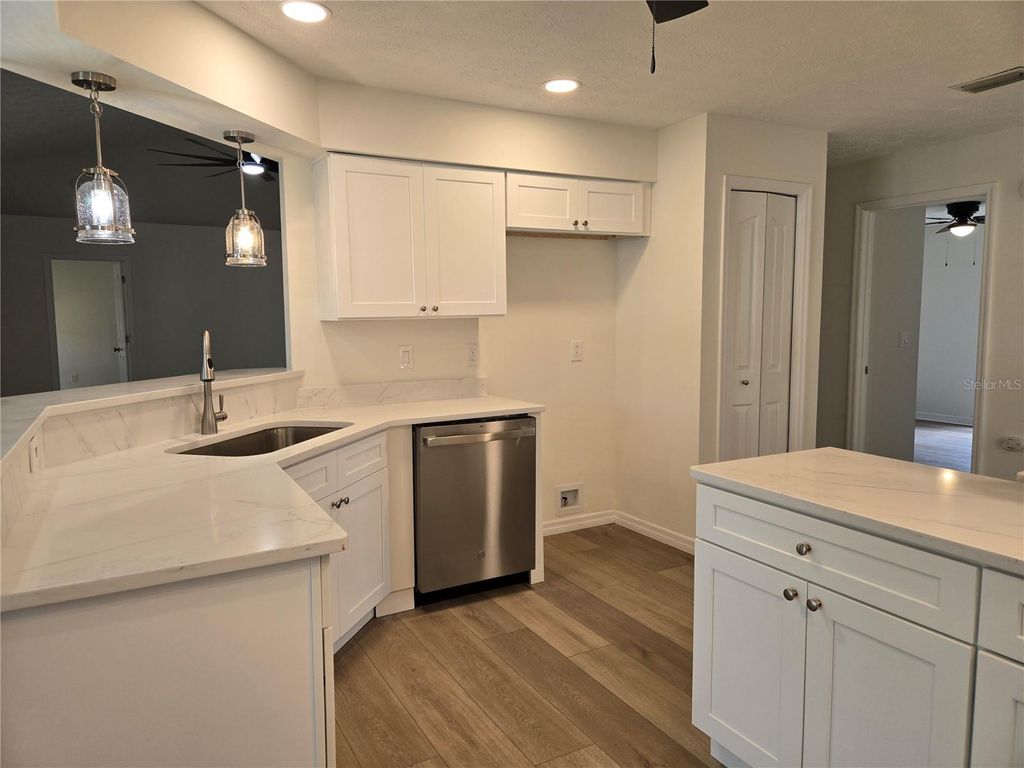 Image 11 of property listing at 719 BALMORAL COURT, Inverness, FL 34453