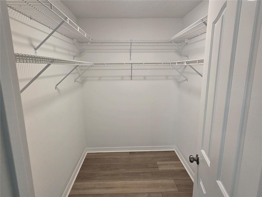 Image 16 of property listing at 719 BALMORAL COURT, Inverness, FL 34453