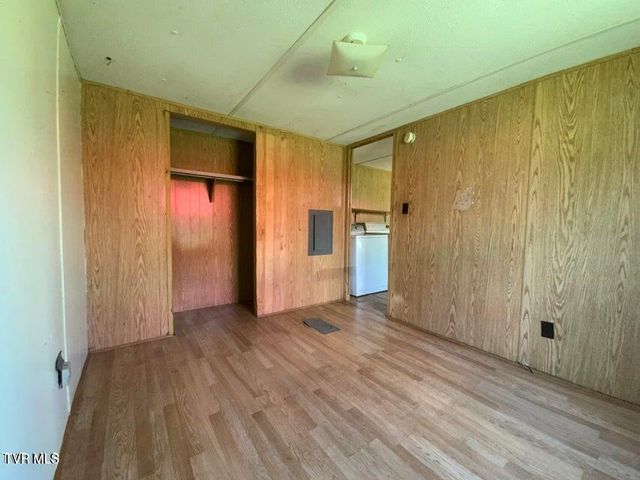 229 235 Henard Road, Rogersville, TN 37857