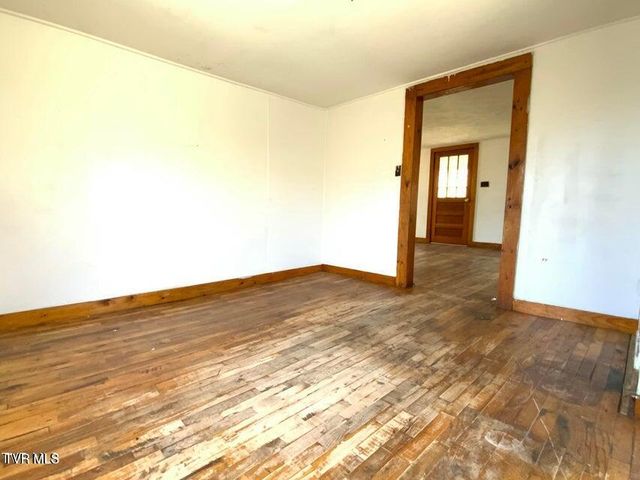 229 235 Henard Road, Rogersville, TN 37857