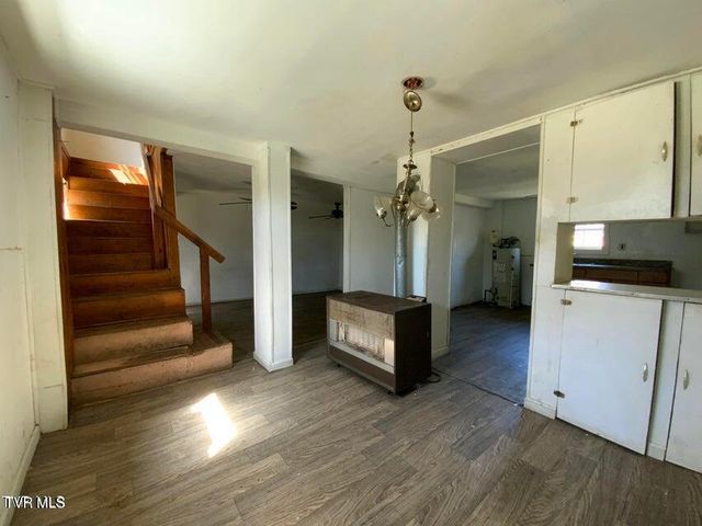 229 235 Henard Road, Rogersville, TN 37857