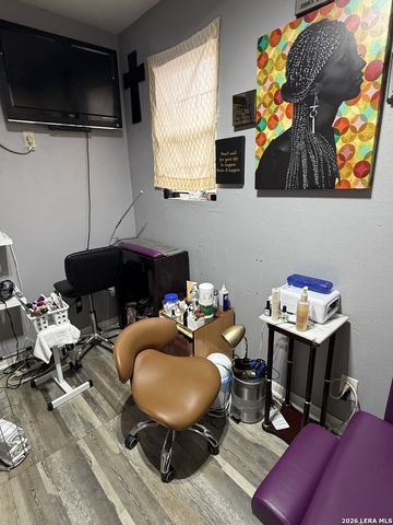 532 Montana, San Antonio, TX 78203