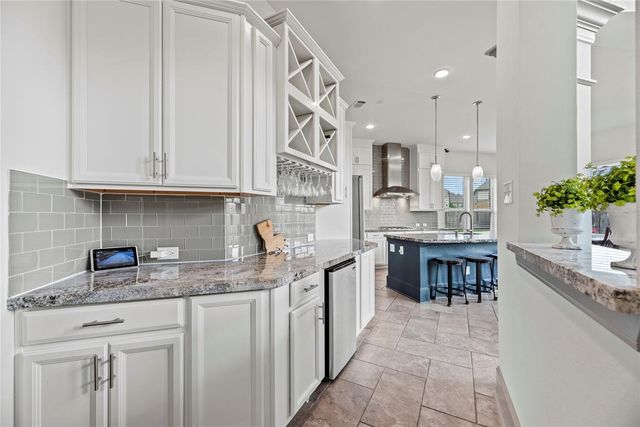 5911 Diamond Shadow Court, Richmond, TX 77469