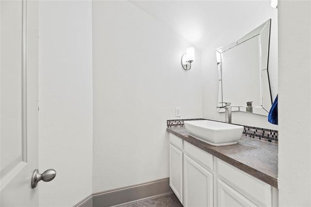 5911 Diamond Shadow Court, Richmond, TX 77469
