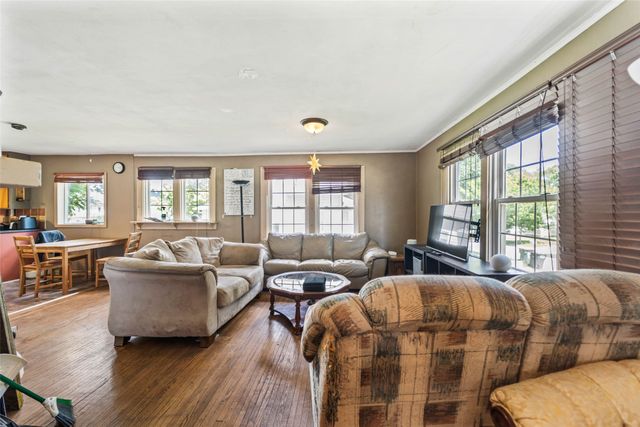 2921 Wood Street, Ames, IA 50014