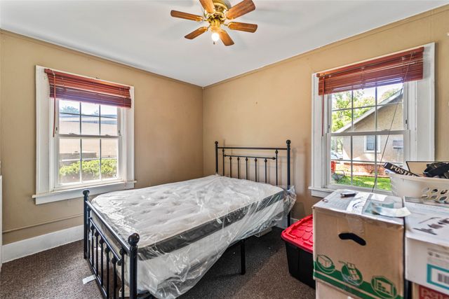 2921 Wood Street, Ames, IA 50014