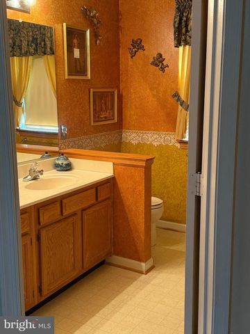2425 WOODLAND CT, Chesapeake Beach, MD 20732