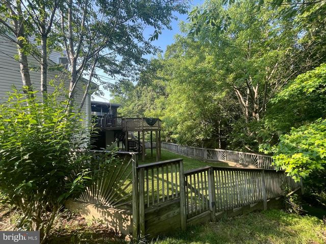 2425 WOODLAND CT, Chesapeake Beach, MD 20732