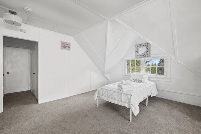 1316 E 9th Street, Davenport, IA 52803