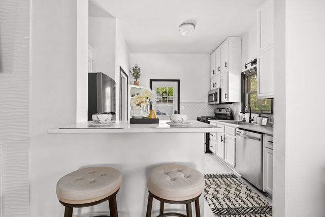 1316 E 9th Street, Davenport, IA 52803