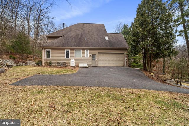 190 MICHAEL RD, Port Matilda, PA 16870