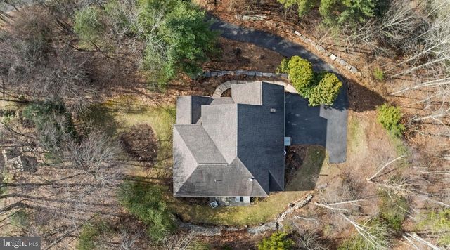 190 MICHAEL RD, Port Matilda, PA 16870