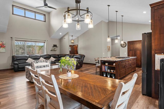 3010 Tamarack Place, Cambridge, MN 55008