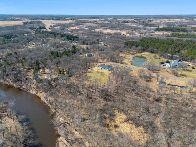 3010 Tamarack Place, Cambridge, MN 55008