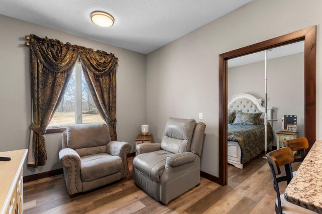 3010 Tamarack Place, Cambridge, MN 55008